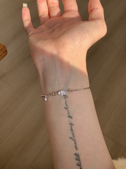 Oval Essence Bracelet
