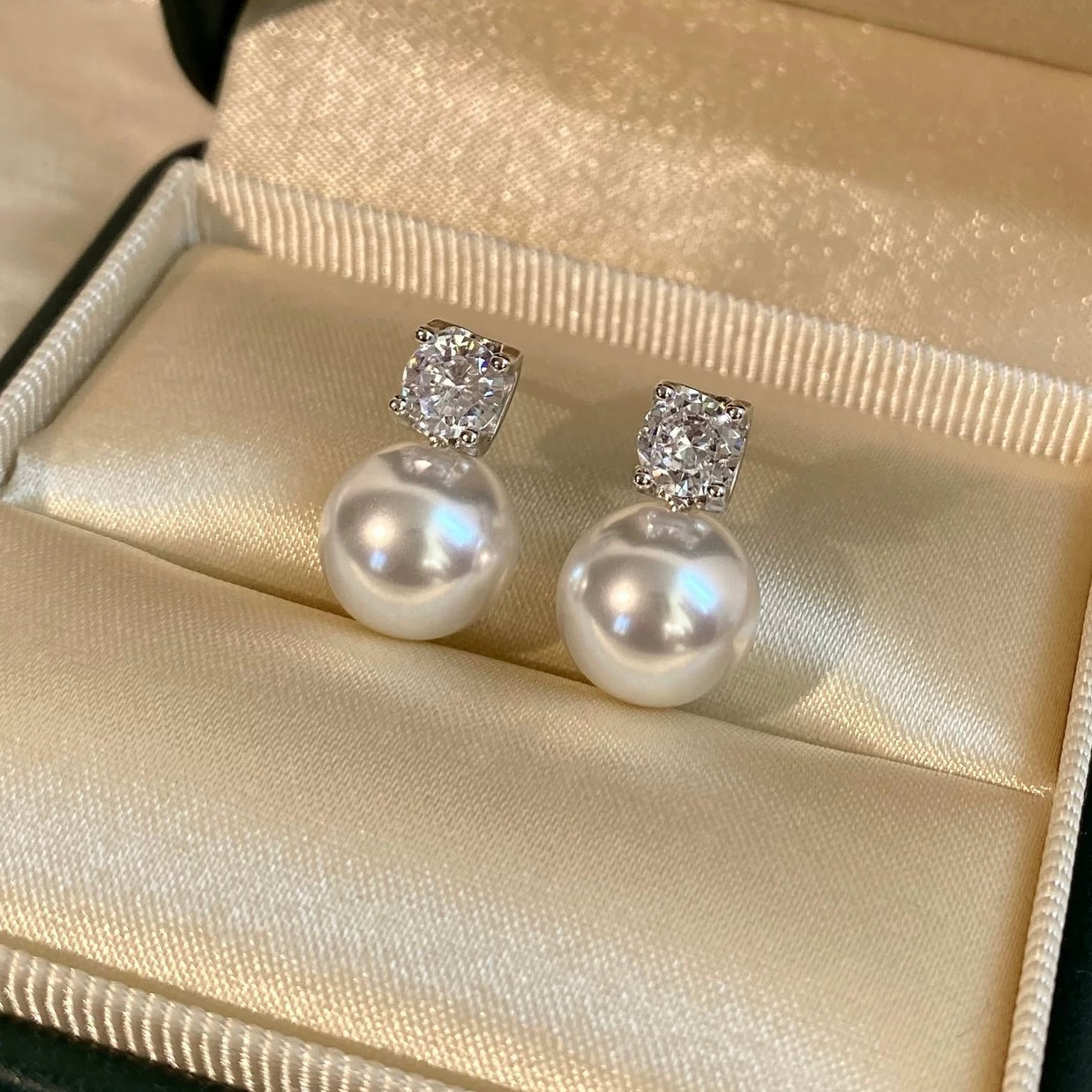 Princess Diana Pearl Pendant Sterling Silver Necklace and Stud Earrings