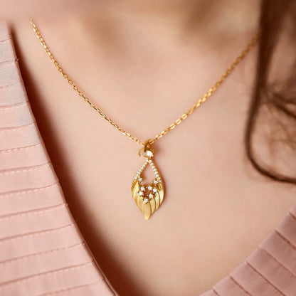 Golden Feather Pendant Necklace