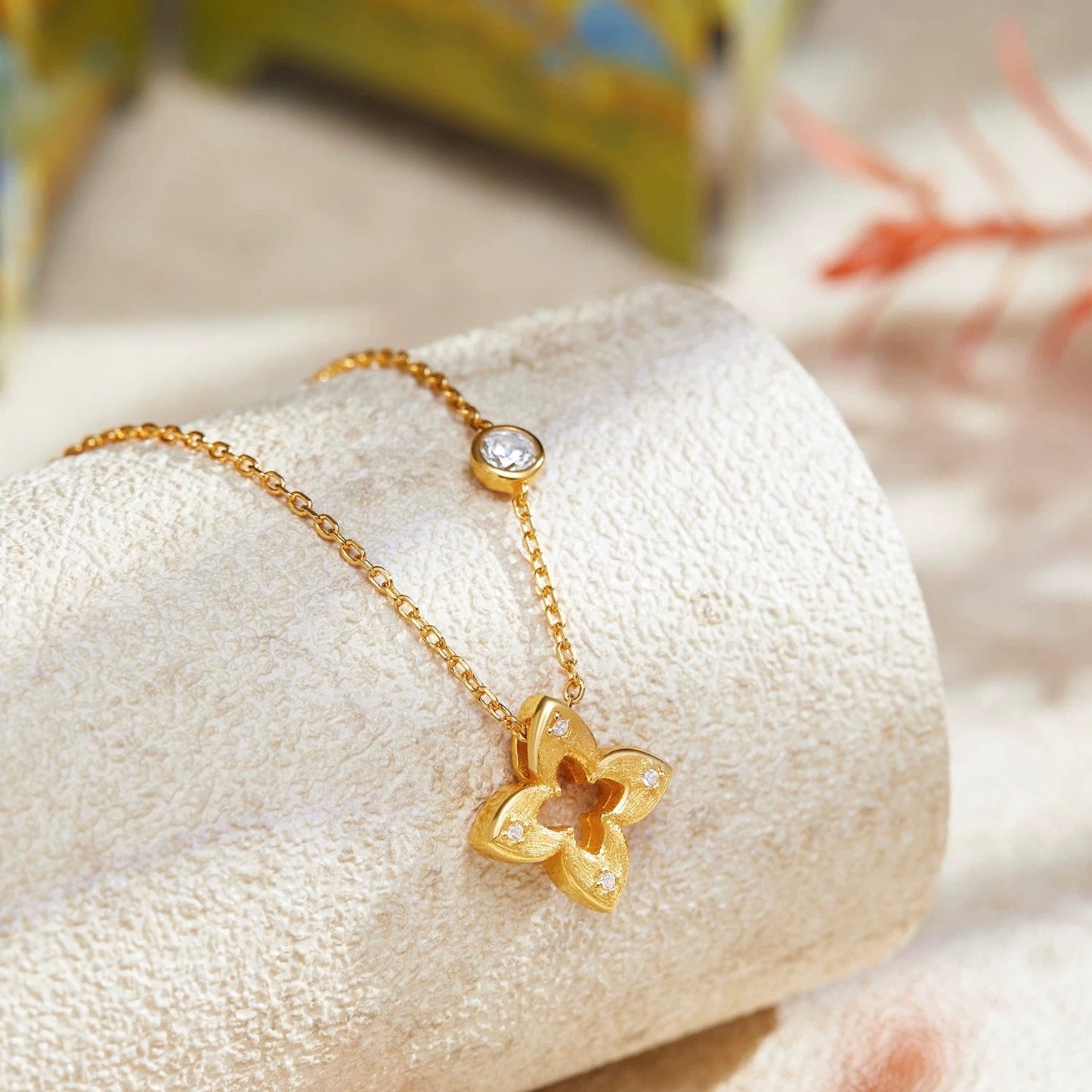 Hollow Clover Brushed Gold Necklace