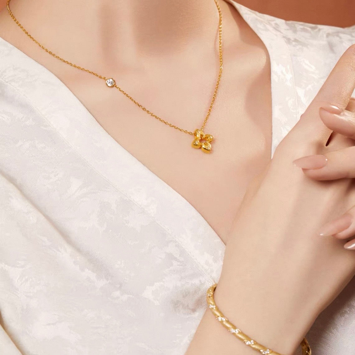 Hollow Clover Brushed Gold Necklace