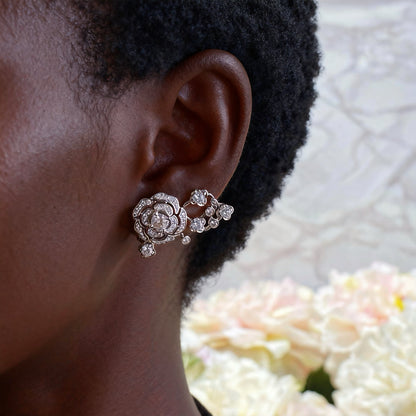 Bouton de Camélia Supple Choker